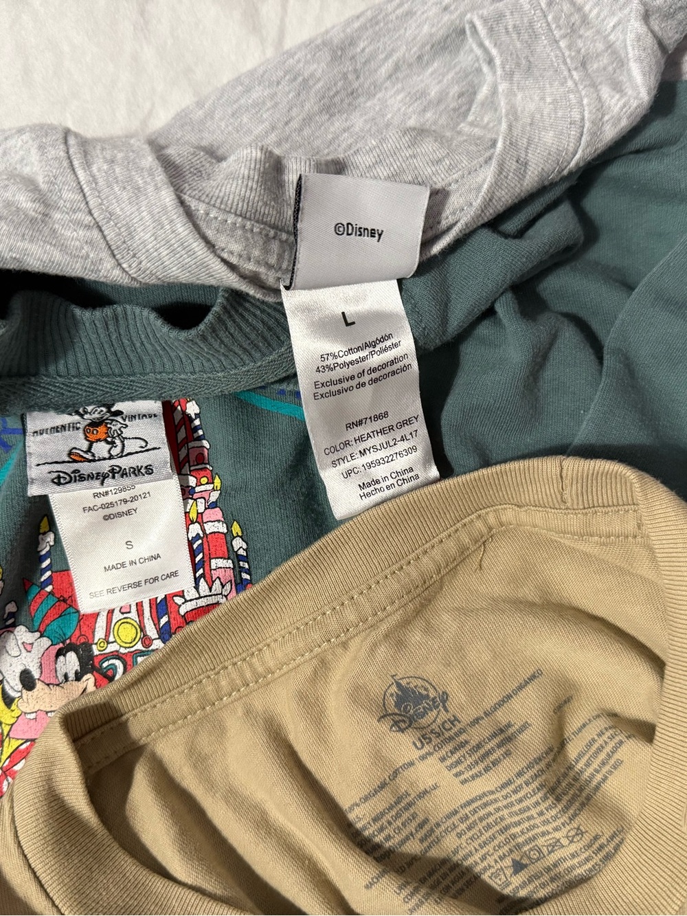 ❤️❤️Disney Bundle❤️❤️ - Picture 4 of 4